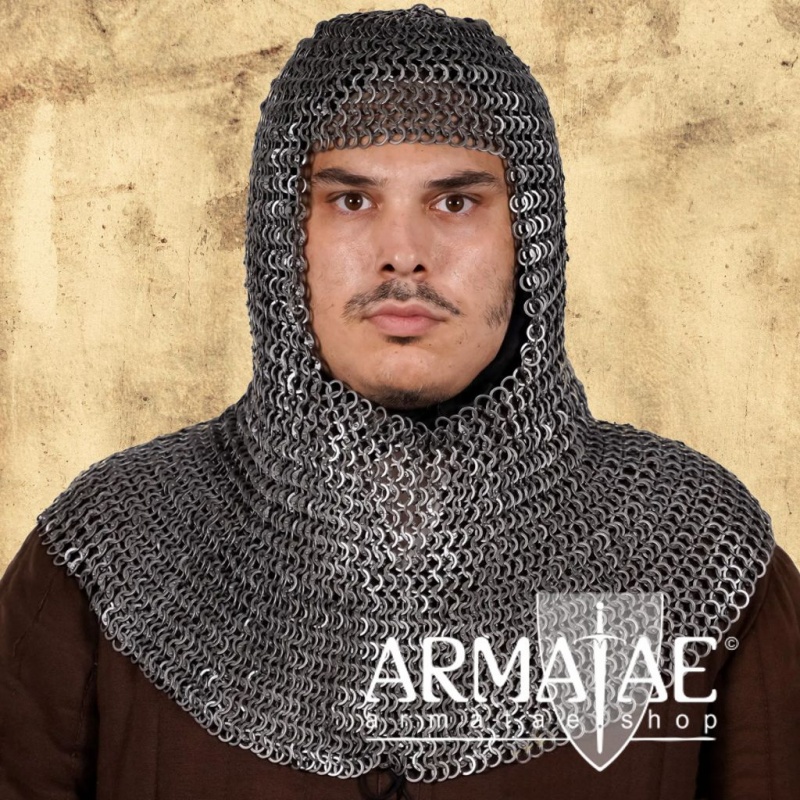 Hochwertige Kettenhaube von Lord of Battles auf https://armatae.shop Hochwertige Kettenhaube von Lord of Battles auf https://armatae.shop