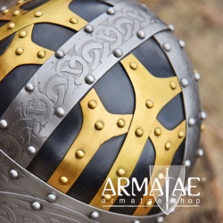 Wikinger Brillenhelm, Spangenhelm mit Brünne auf https://armatae.shop