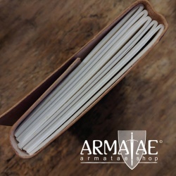 Komplett geprägtes Journal aus Leder mit Büttenpapier auf https://armatae.shop