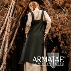 Überkleid "Hildegard" Grün auf https://armatae.shop