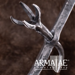 Luzerner Hammer geschmiedet auf https://armatae.shop