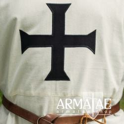 Waffenrock 1280004413 der Deutschordenritter auf https://armatae.shop