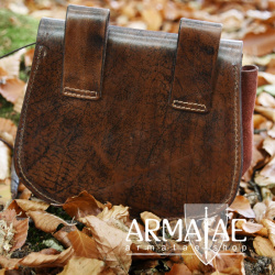 Gürteltasche mit Vegvisir-Prägung, Leder, Braun auf https://armatae.shop