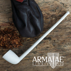 Traditionell gebackene Ton Tabakpfeife des 17. Jhd. 20 cm dick auf https://armatae.shop