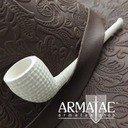 Traditionell gebackene Ton Tabakpfeife des 17. Jhd. Schuppen auf https://armatae.shop