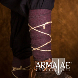 Wadenwickel "Woodland" Burgunder / Grau von Epic Armoury auf https://armatae.shop