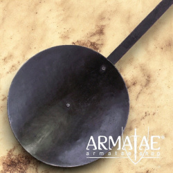 Wikingerpfanne mit langem Griff auf https://armatae.shop