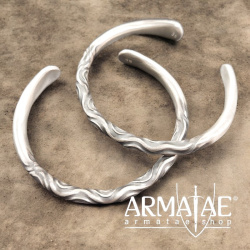 Armreif "500" Massiv Silber auf https://armatae.shop