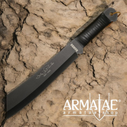 Das Rambo IV Deluxe Messer auf https://armatae.shop