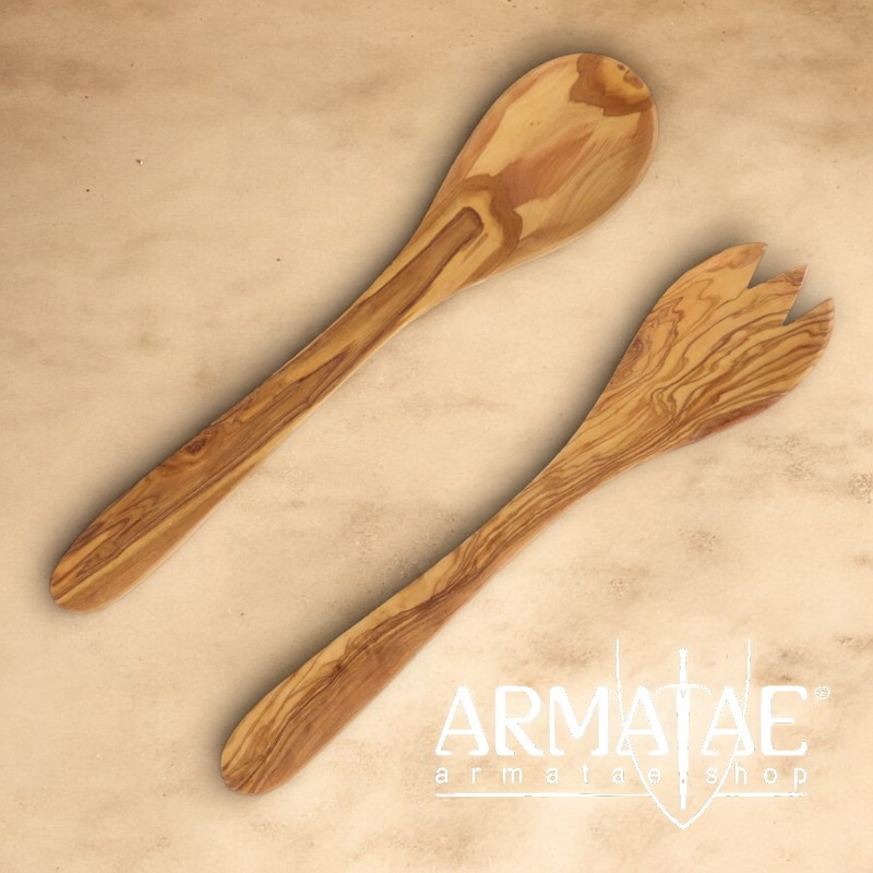 Zweiteiliges Salatbesteck Olivenholz 29 cm auf https://armatae.shop