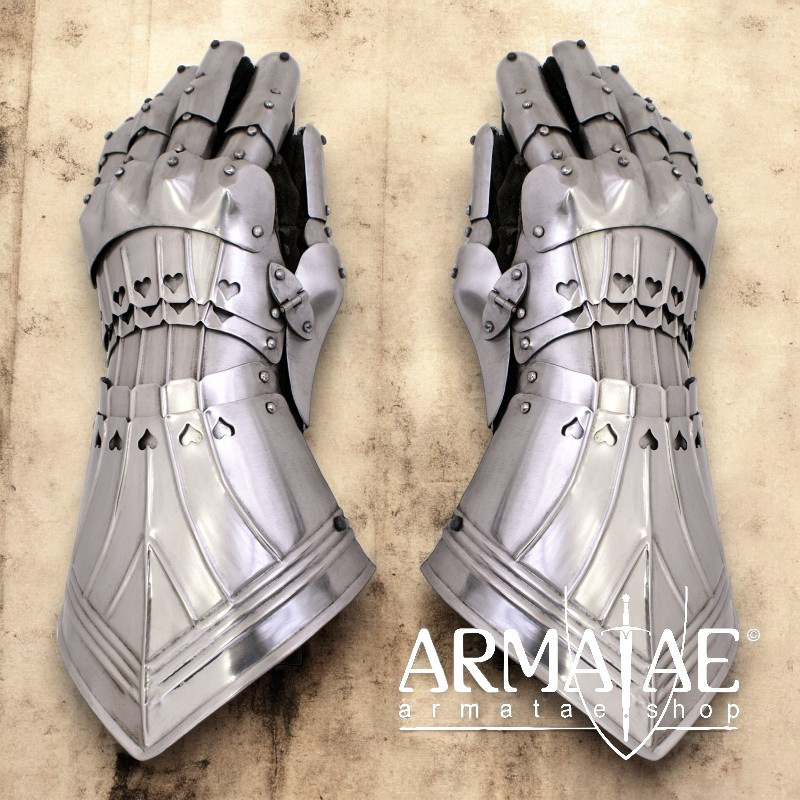 Gotik Panzerhandschuhe 1,3 mm Stahl auf https://armatae.shop