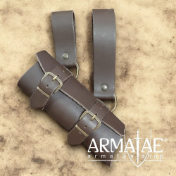 Schwertgehänge mit Schnallen auf https://armatae.shop