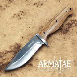 Outdoormesser Olivenholz auf https://armatae.shop