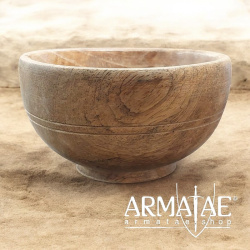 Holzschale Ø 15 cm gedrechselt auf https://armatae.shop