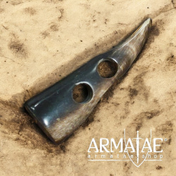 Knebel / Knopf aus Horn auf https://armatae.shop