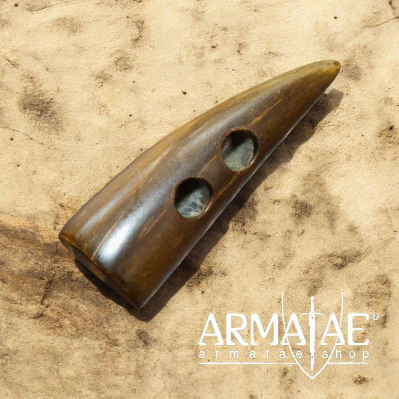 Knebel 26139 aus poliertem Horn von Lord of Battles auf https://armatae.shop