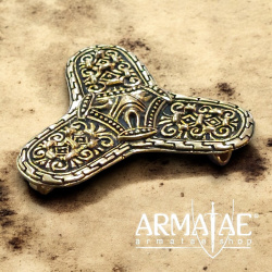 Kleeblattfibel von Värnamo Bronze auf https://armatae.shop