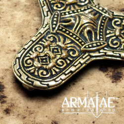 Kleeblattfibel von Värnamo Bronze auf https://armatae.shop