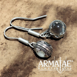 Ohr-Gehänge Sphären Bronze oder versilbert auf https://armatae.shop