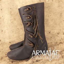 Der Wikingerstiefel "Rasmus" Nubukleder Dunkelbraun auf https://armatae.shop