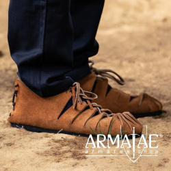 Mittelalter Bundschuhe braun auf https://armatae.shop