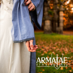 Mittelalter Kleid Amalia Natur/Taubenblau auf https://armatae.shop