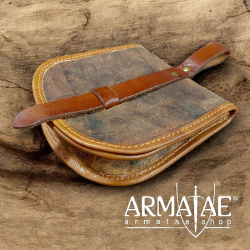 Tasche Sindri aus Fettleder, Braun auf https://armatae.shop