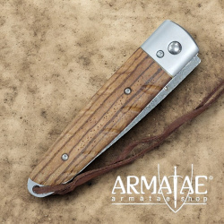 Hight End SanMai Damast Taschenmesser arretierend mit Zebranoholz Griffschalen auf https://armatae.shop