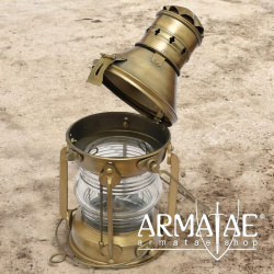 Rustikale Retro Öllampe aus reinem Messing auf https://armatae.shop