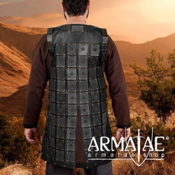 Lederpanzerung Schwarz - Handarbeit Gr. M/L auf https://armatae.shop