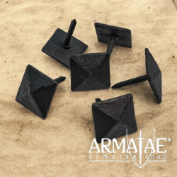 6 Stk. dekorative Nägel, handgeschmiedet und pulverbeschichtet auf https://armatae.shop