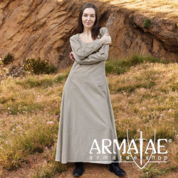Historisches Kleid Astrid aus 100 % Leinen – Rundhalskleid für Frauen auf https://armatae.shop