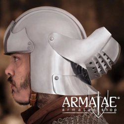 Italienischer Schaller mit Blasebalg-Visier und gepolstertem Inlet auf https://armatae.shop