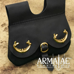 Mittelalterliche Nierentasche Schwarz auf https://armatae.shop
