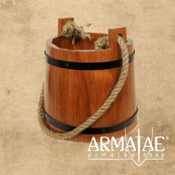 Mittelalterlicher Holzeimer – Handgefertigter Wasserbehälter aus Hartholz auf https://armatae.shop