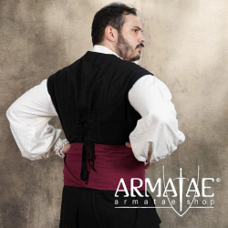 Schärpe Burgunderrot auf https://armatae.shop