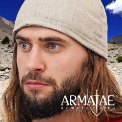 Gepolsterte Mütze aus 100 % Leinen auf https://armatae.shop