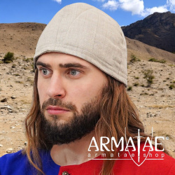 Gepolsterte Mütze aus 100 % Leinen auf https://armatae.shop