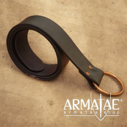 Gürtel mit Messingring, 4 verschiedene Längen, Grün auf https://armatae.shop