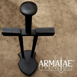 Massiver Rüstungsständer Holz auf https://armatae.shop