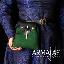 Große Gürteltasche aus Wolle & Leder auf https://armatae.shop
