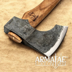BeaverCraft AX2 Forstaxt, Axt mit Scheide & Lederriemen auf https://armatae.shop