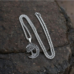 Mond Schmuckanhänger mit einem Lebensbaum aus Edelstahl - 60 cm auf https://armatae.shop