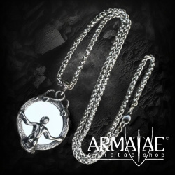 Frau im Spiegel Anhänger "MEMENTO MORI" und Kette aus Edelstahl - 60 cm auf https://armatae.shop