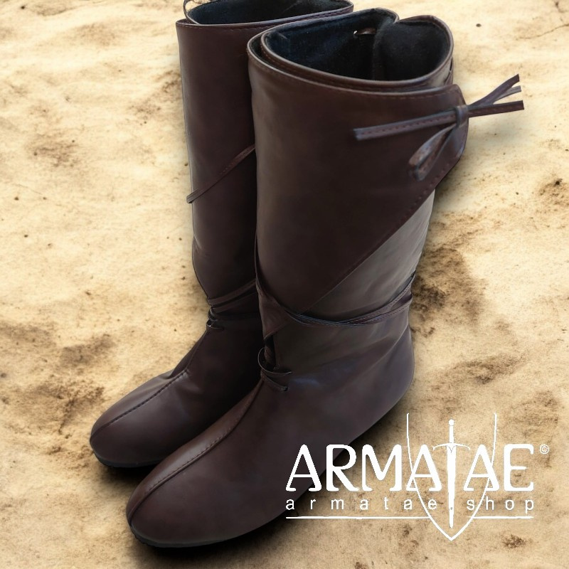 Mittelalterliche LARP Stiefel Dunkelbraun von https://armatae.shop - Bild 1