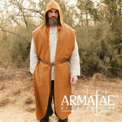 Mittelalter Schal mit Kapuze – Unisex, in verschiedenen Farben auf https://armatae.shop Mittelalter Schal mit Kapuze – Unisex, in verschiedenen Farben auf https://armatae.shop