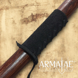 Langbogen Rattan Marksman 68 Zoll dunkel gebeizt Ausführung RH Zuggewicht 30 lbs auf https://armatae.shop - Bild 3