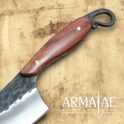 Handgeschmiedetes Kochmesser mit punzierter Lederscheide von https://armatae.shop - Bild 4