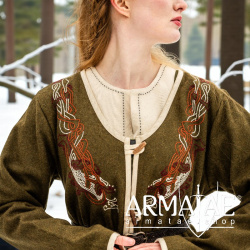 Wikinger Birka Mantel Skadi Olive auf https://armatae.shop - Bild 4