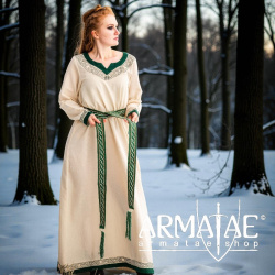 Wikinger Kleid „Lagertha“ – Natur/Grün von Leonardo Carbone auf https://armatae.shop - Bild 1